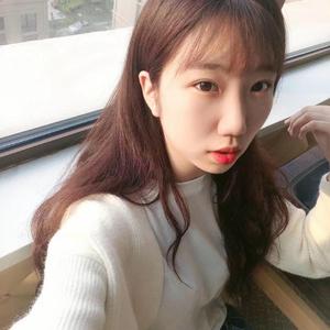 偷窥一区二洗澡胴体
